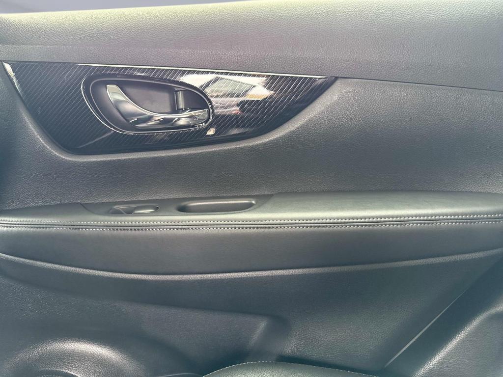 used 2020 Nissan Rogue car, priced at $19,595