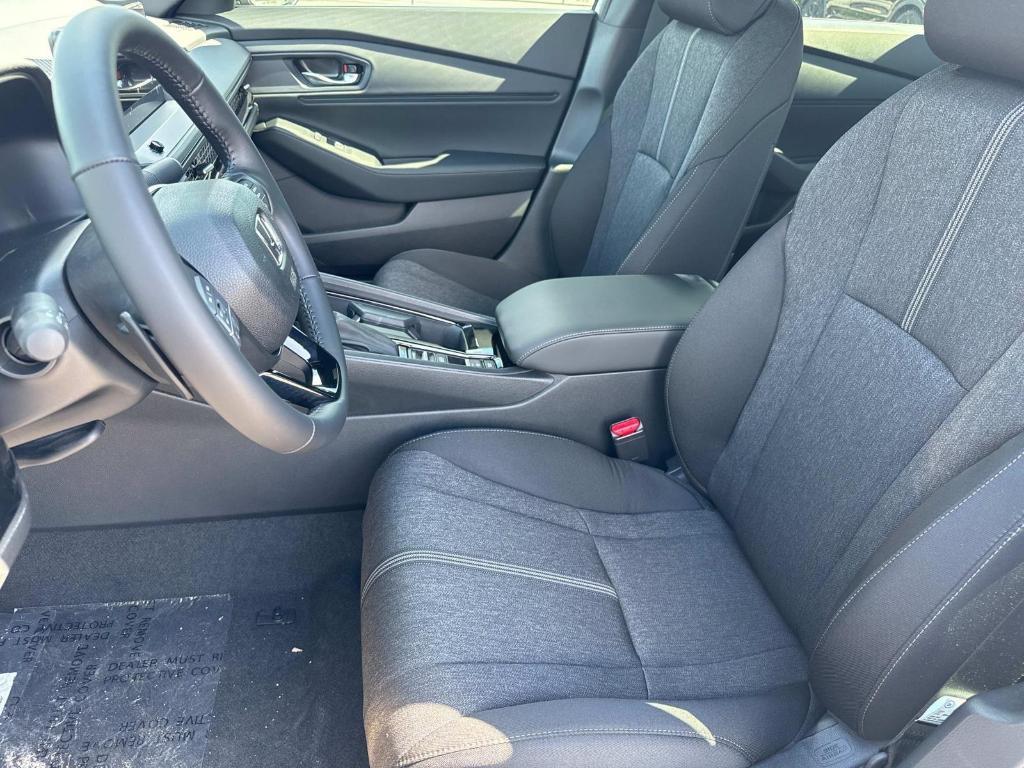 new 2025 Honda Accord Hybrid car, priced at $35,260