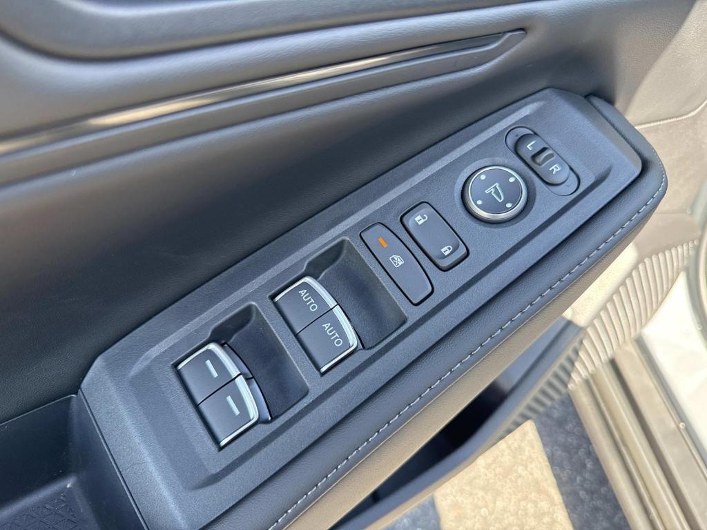 new 2025 Honda Accord Hybrid car, priced at $35,260