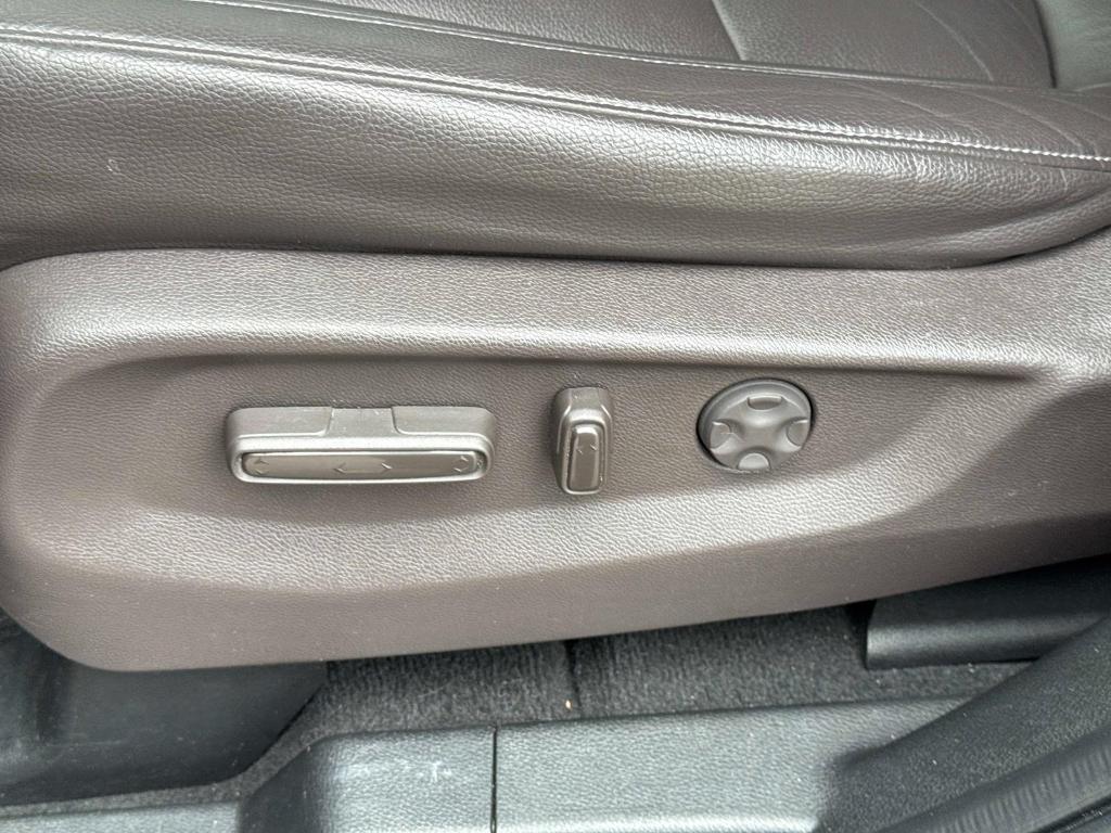 used 2023 Honda Odyssey car, priced at $28,995