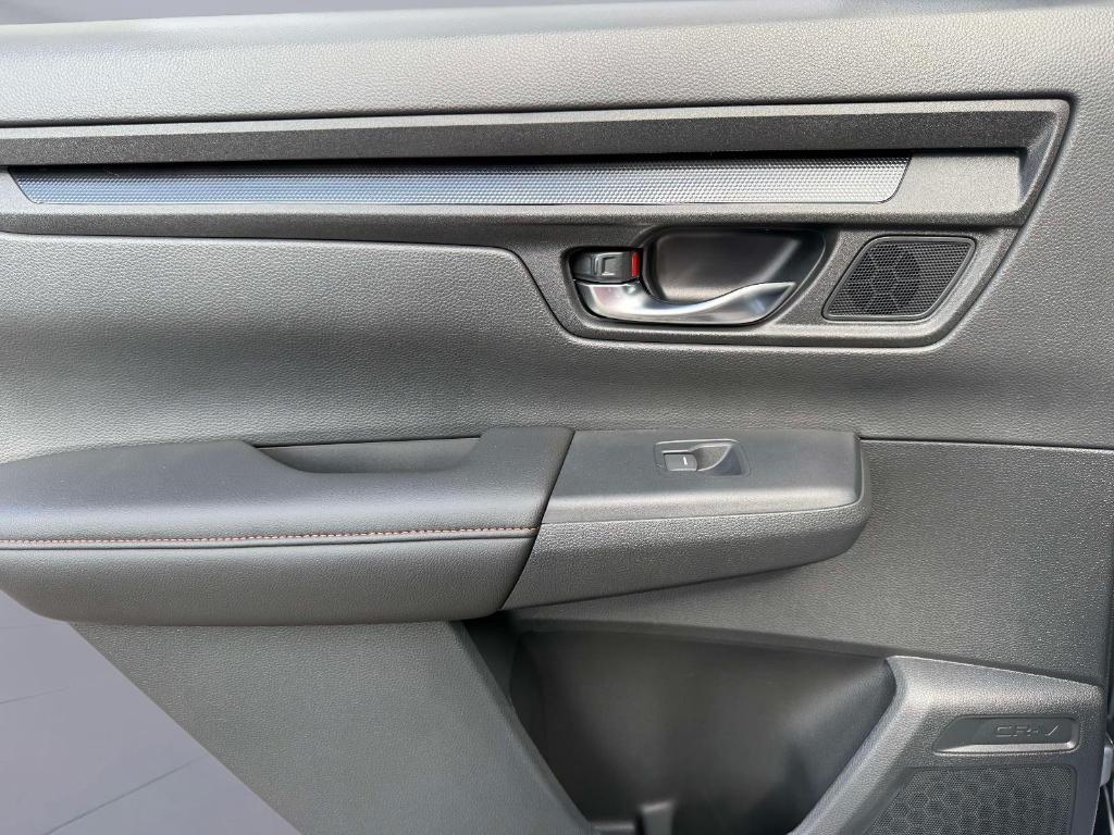 new 2026 Honda CR-V Hybrid car, priced at $40,175