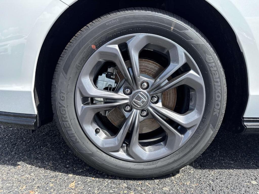 new 2025 Honda Accord Hybrid car, priced at $36,545