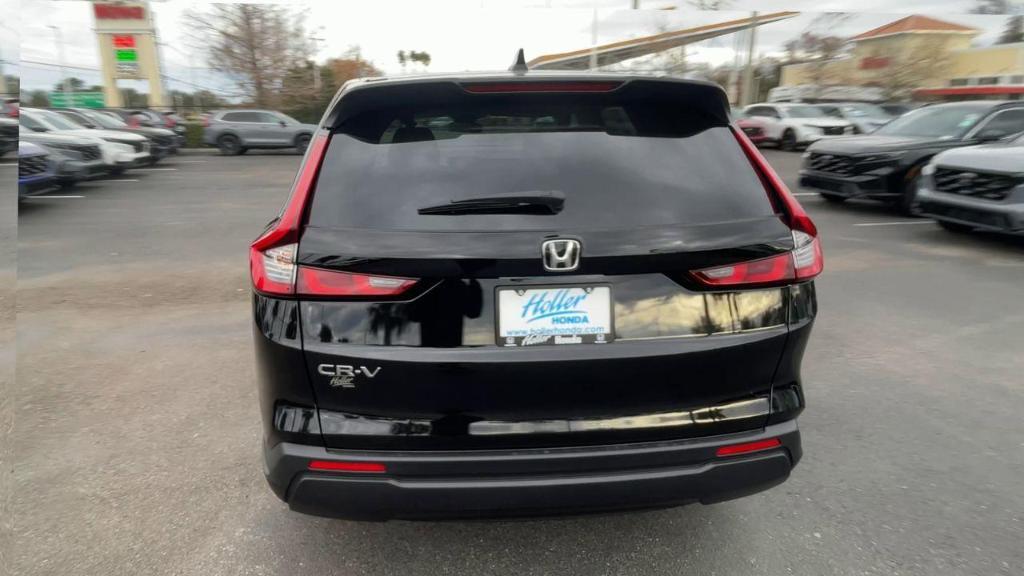 new 2025 Honda CR-V car, priced at $33,700