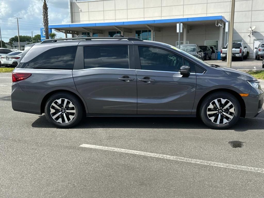 new 2025 Honda Odyssey car, priced at $45,055