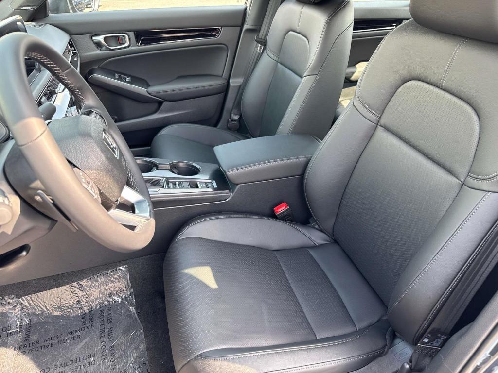 new 2025 Honda Civic Hybrid car, priced at $33,100