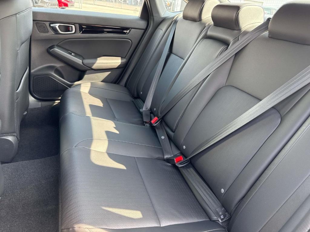new 2025 Honda Civic Hybrid car, priced at $33,100