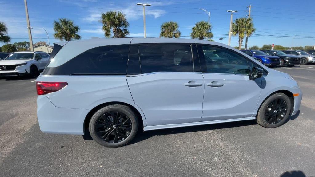 new 2025 Honda Odyssey car, priced at $45,275