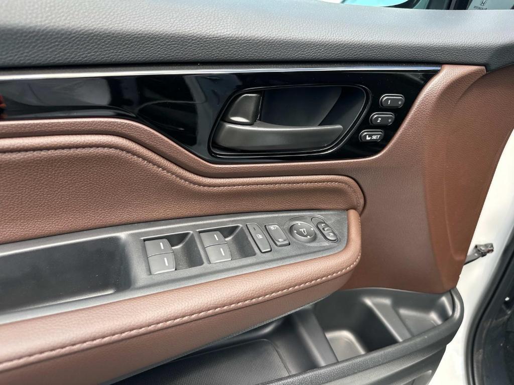 new 2025 Honda Odyssey car, priced at $48,815