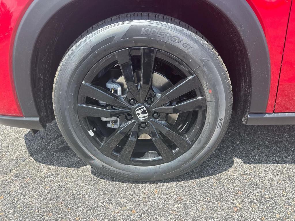 new 2026 Honda HR-V car, priced at $29,395