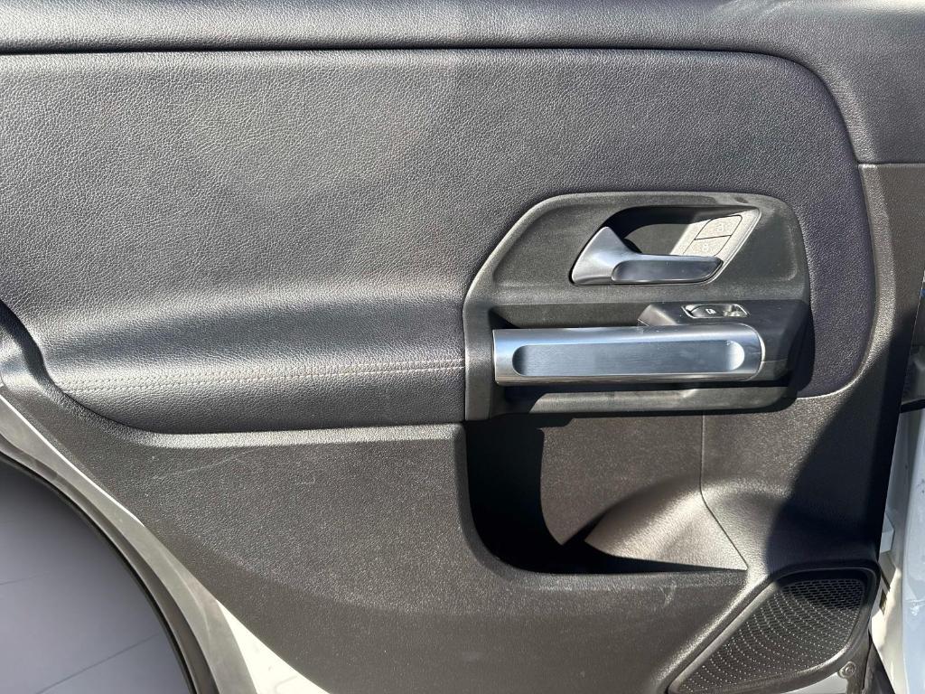 used 2020 Mercedes-Benz GLB 250 car, priced at $20,495