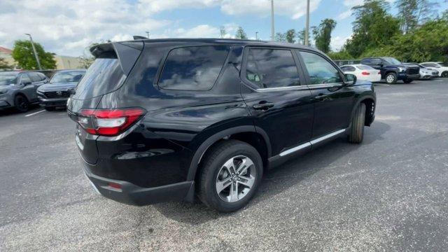 new 2025 Honda Pilot car, priced at $44,895