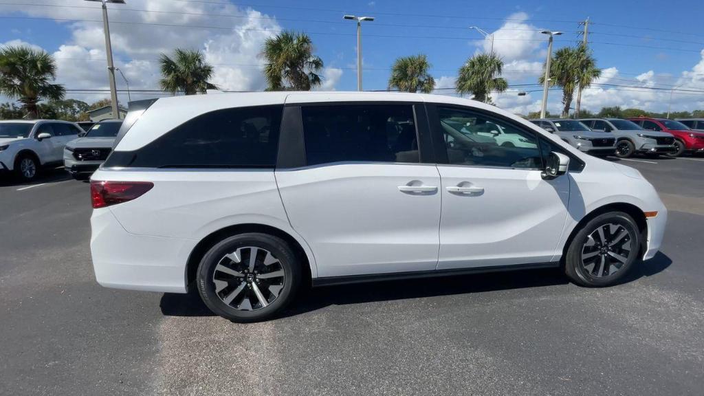 new 2025 Honda Odyssey car, priced at $43,770