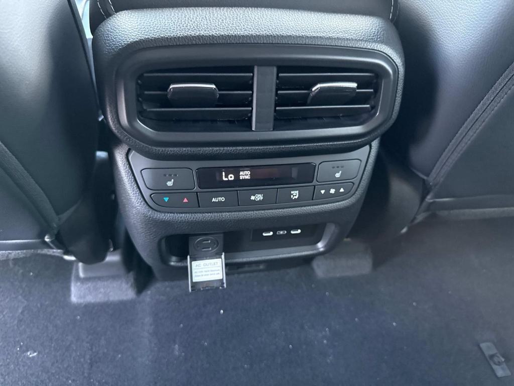 new 2025 Honda Pilot car, priced at $54,985