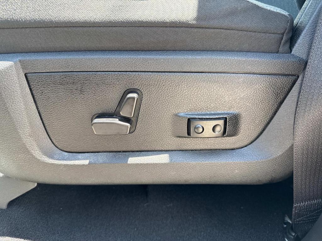 used 2023 Ram 1500 Classic car, priced at $27,695