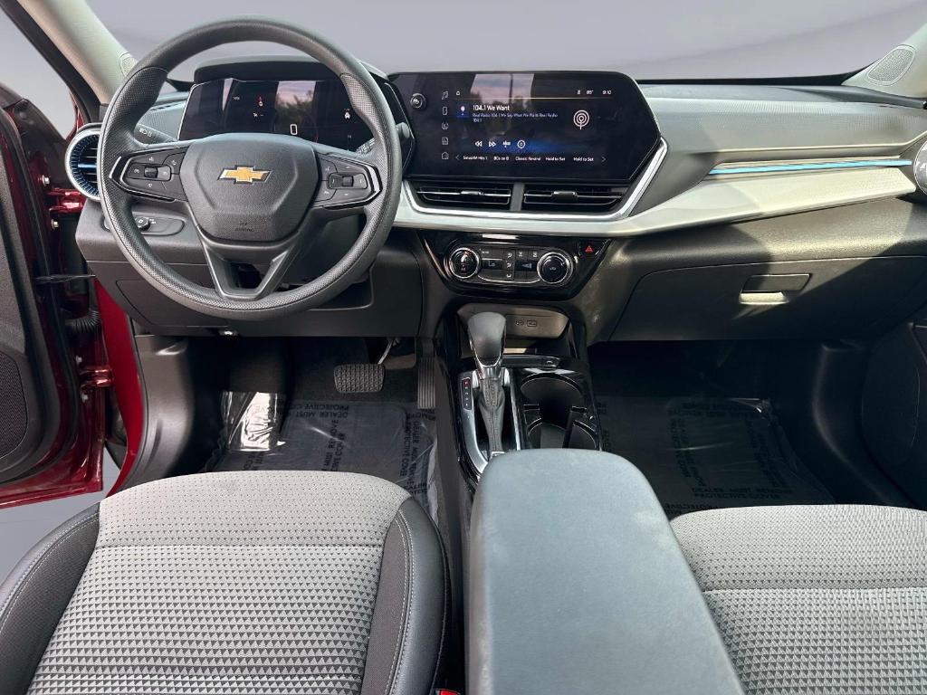 used 2024 Chevrolet Trax car, priced at $18,895