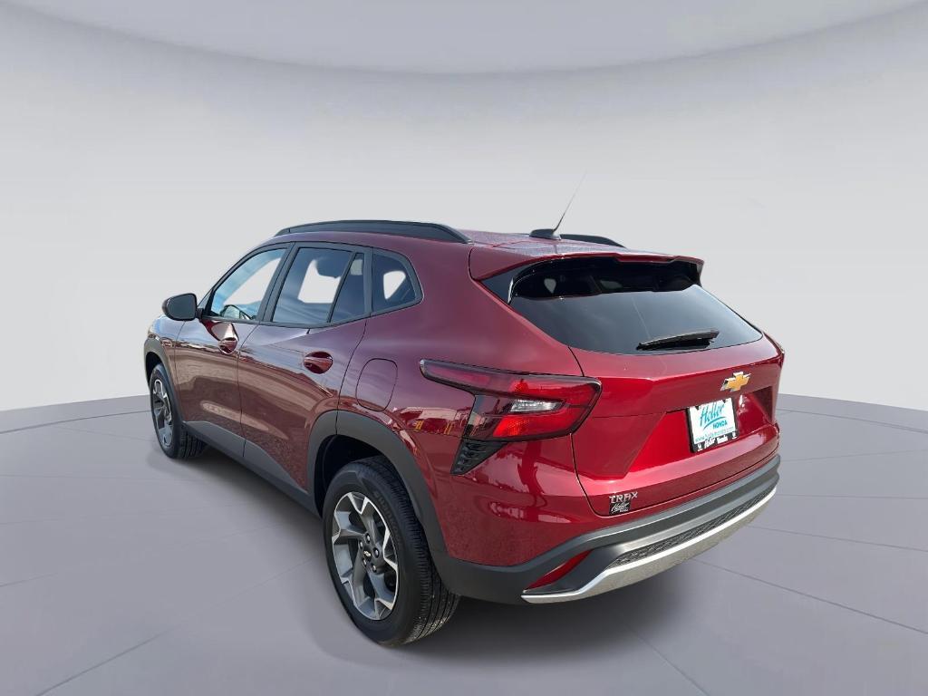 used 2024 Chevrolet Trax car, priced at $18,895