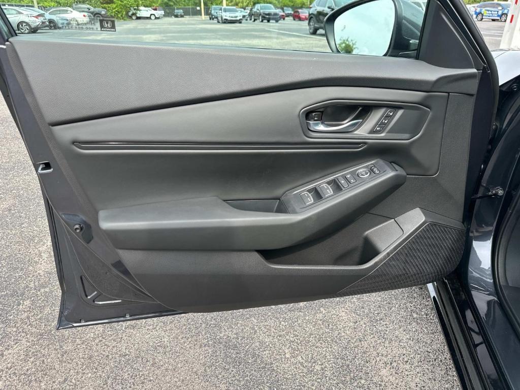 new 2025 Honda Accord Hybrid car, priced at $36,090