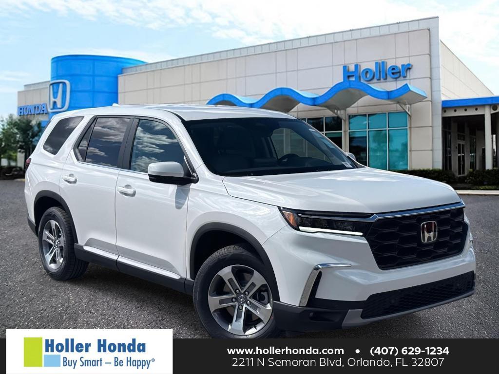new 2025 Honda Pilot car, priced at $43,950