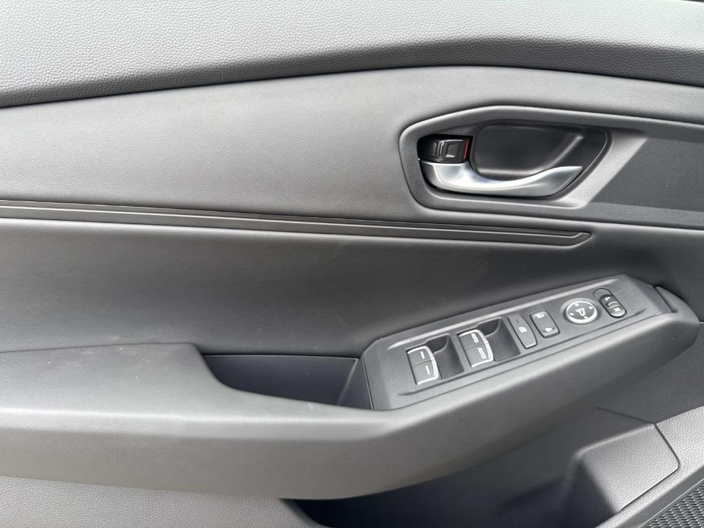 new 2025 Honda Accord car, priced at $32,210