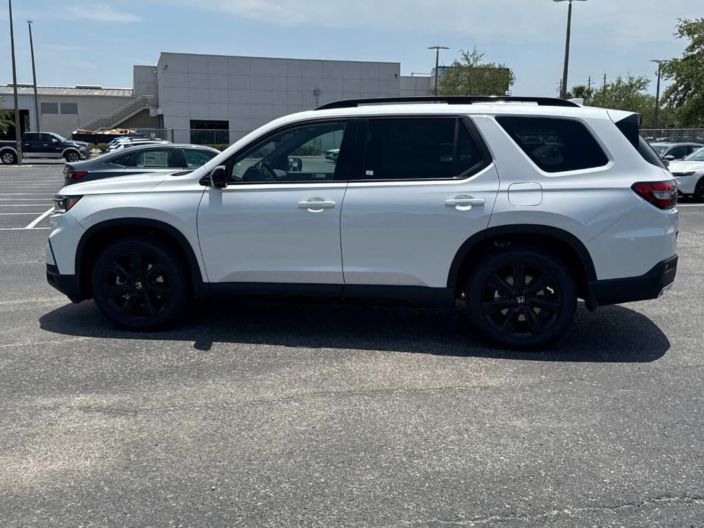 new 2025 Honda Pilot car, priced at $56,485