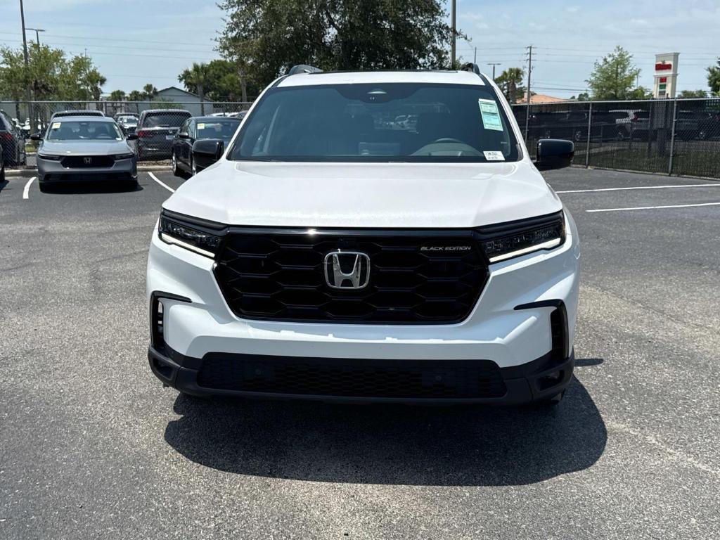 new 2025 Honda Pilot car, priced at $56,485