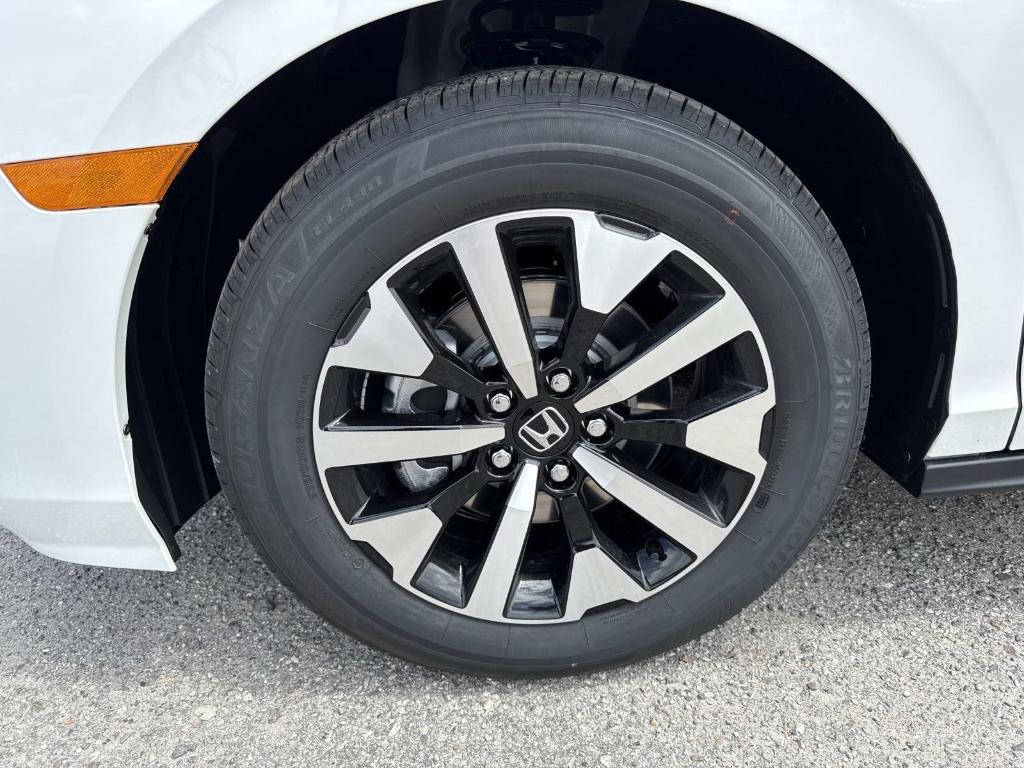new 2026 Honda Odyssey car, priced at $45,110
