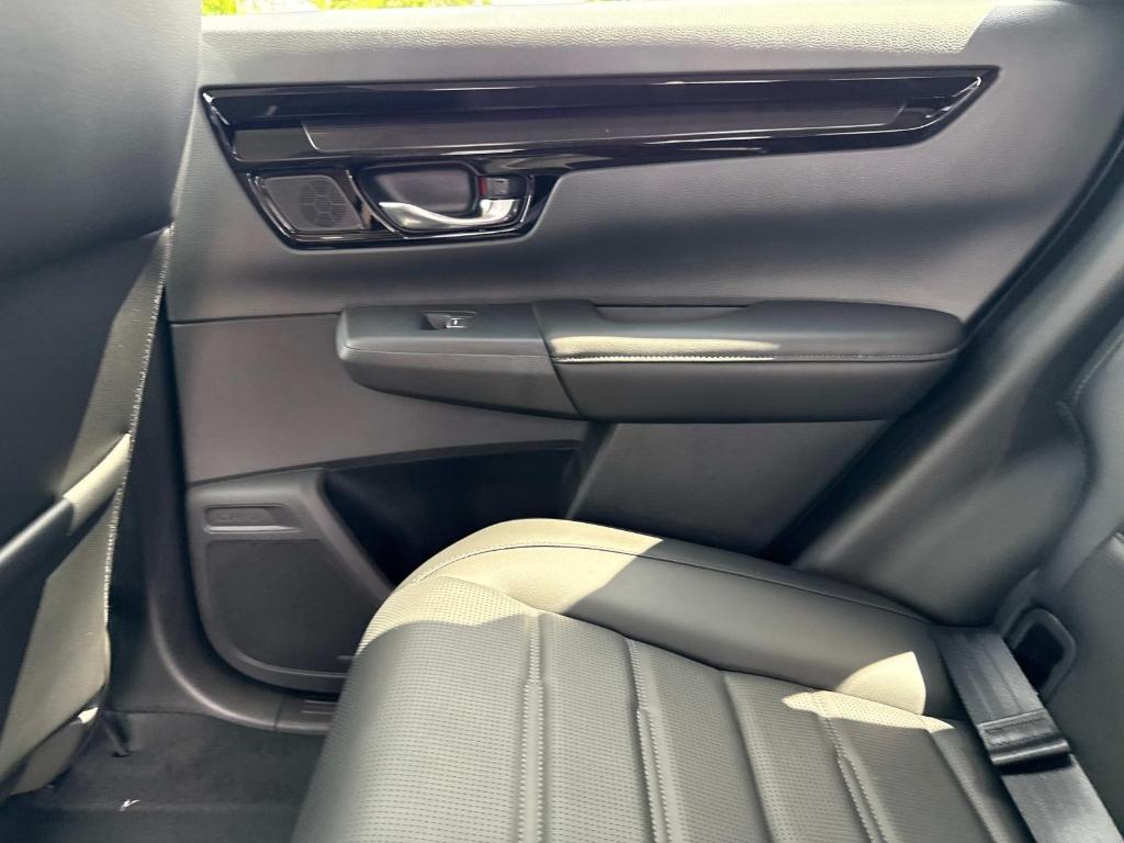 new 2025 Honda CR-V car, priced at $38,350
