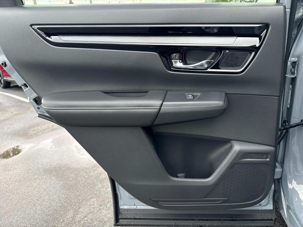 new 2025 Honda CR-V car, priced at $36,850