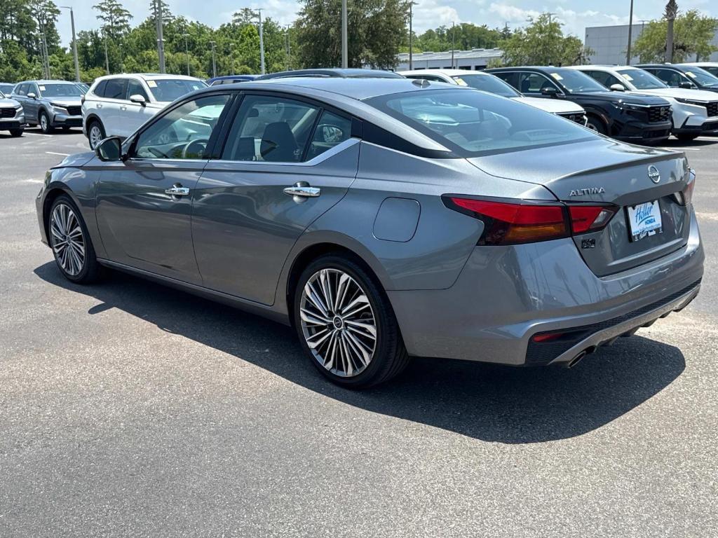 used 2023 Nissan Altima car, priced at $20,595