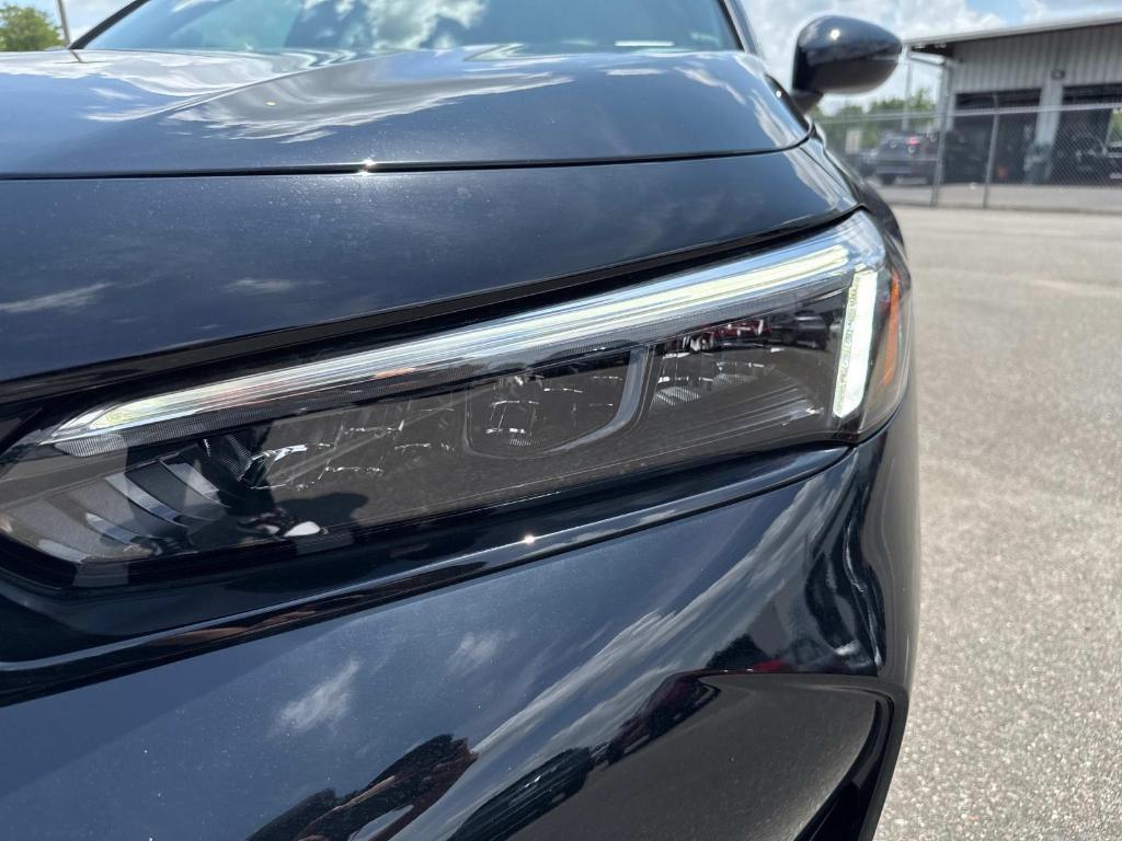 new 2025 Honda Civic Hybrid car, priced at $33,100