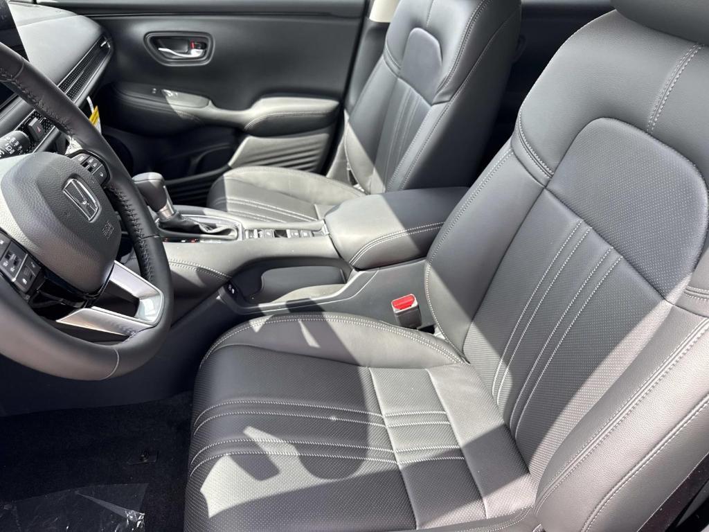 new 2026 Honda HR-V car, priced at $31,955