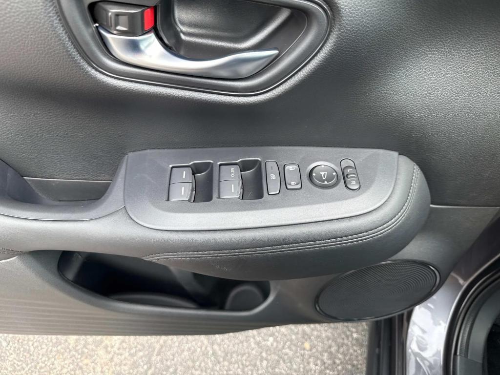 new 2025 Honda HR-V car, priced at $26,795