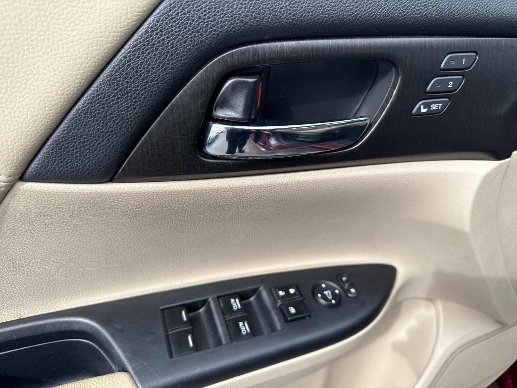 used 2013 Honda Accord car, priced at $13,995