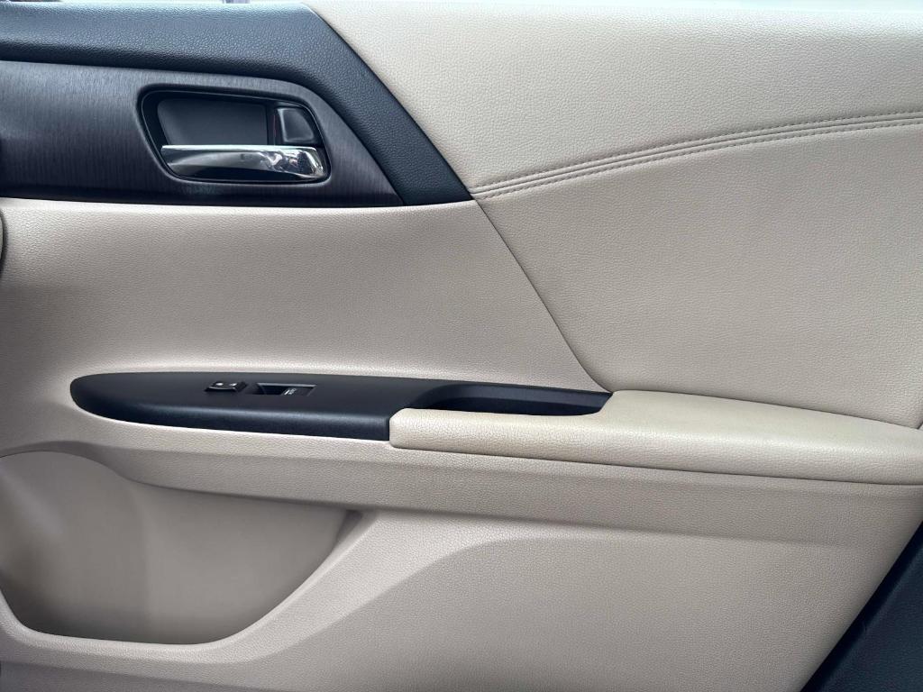 used 2013 Honda Accord car, priced at $13,995