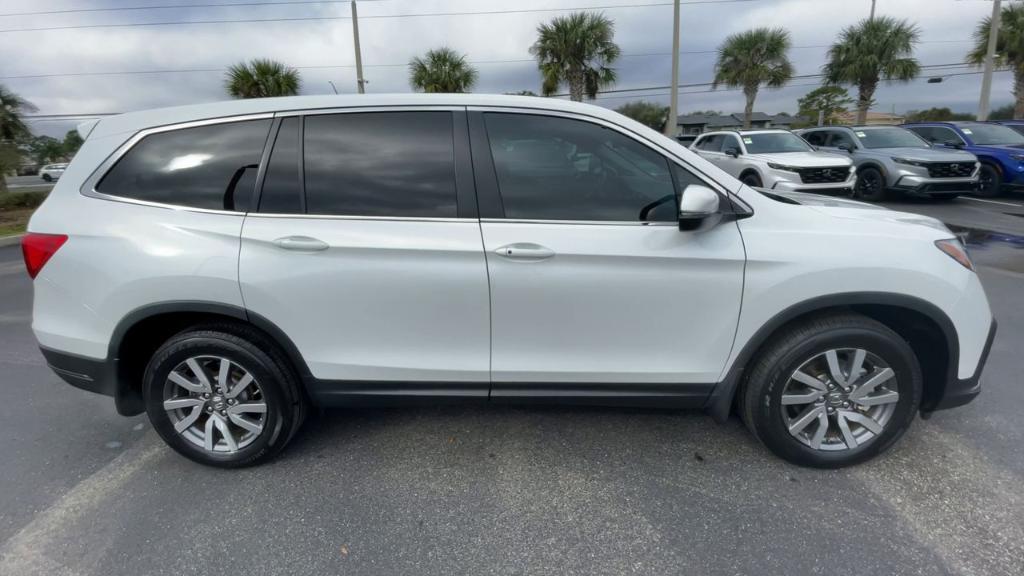 used 2022 Honda Pilot car, priced at $28,495