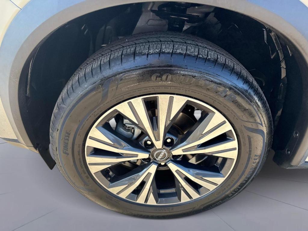 used 2023 Nissan Rogue car, priced at $18,495