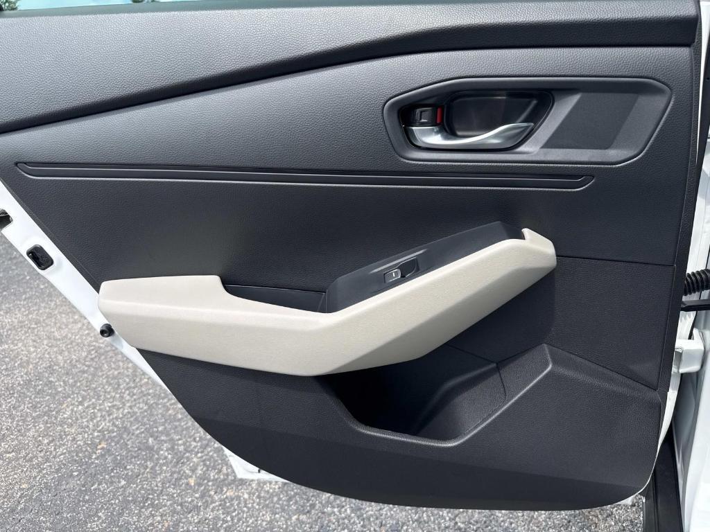 new 2025 Honda Accord car, priced at $32,165