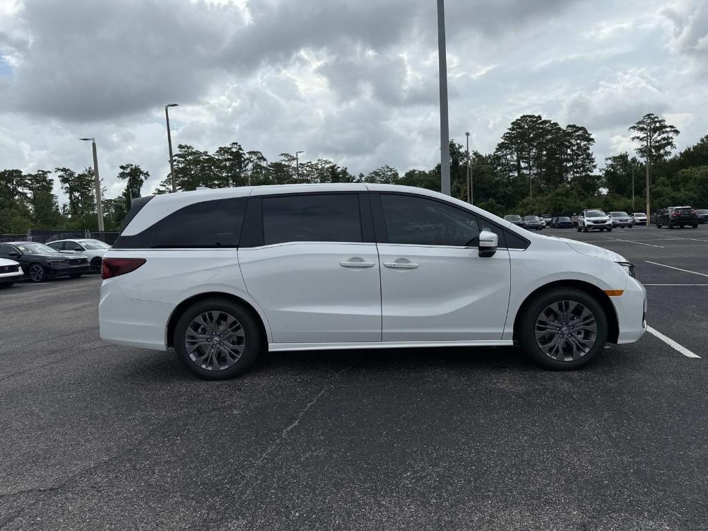 new 2025 Honda Odyssey car, priced at $48,815