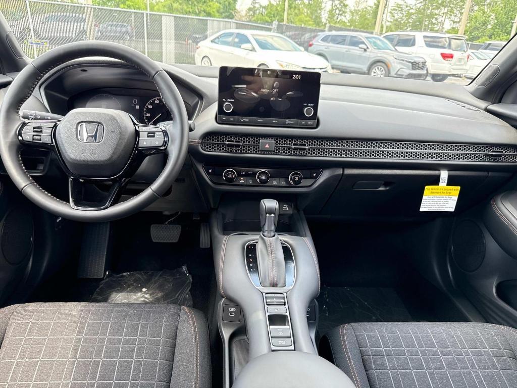 new 2025 Honda HR-V car, priced at $29,350