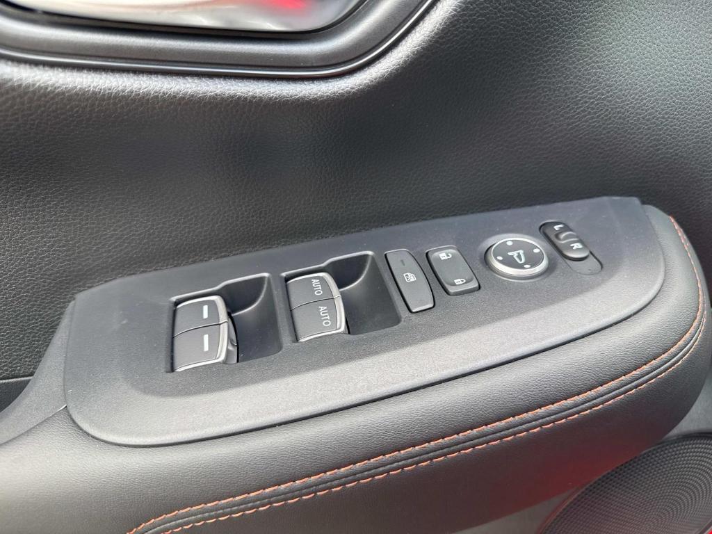 new 2025 Honda HR-V car, priced at $28,895