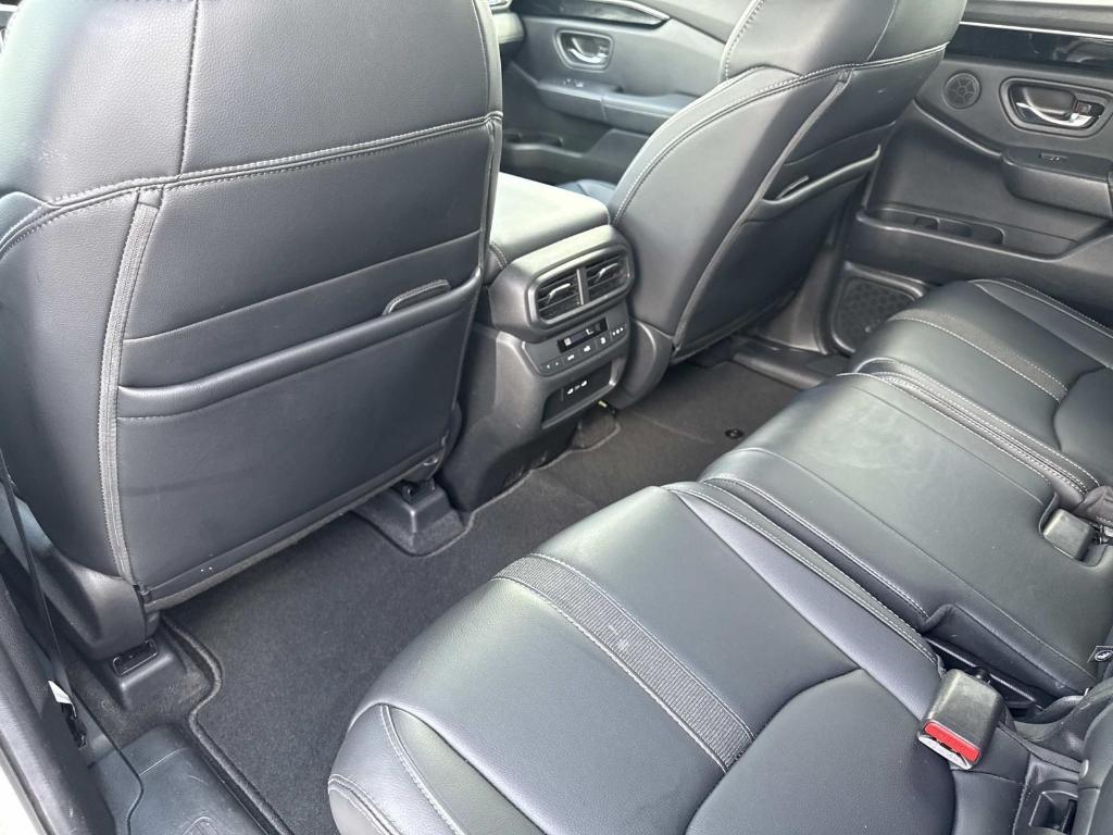 used 2024 Honda Pilot car, priced at $34,995