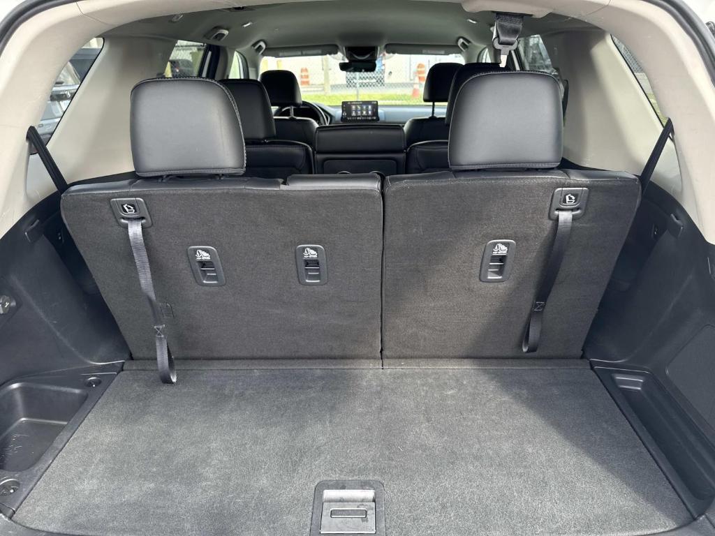 used 2024 Honda Pilot car, priced at $34,995
