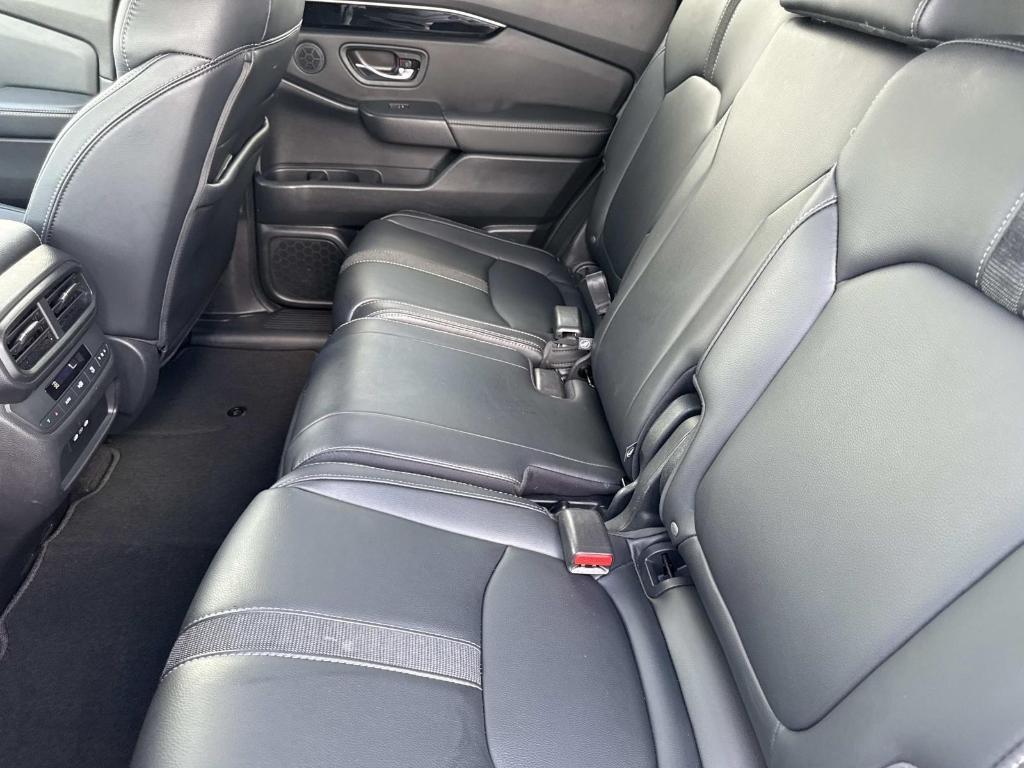 used 2024 Honda Pilot car, priced at $34,995
