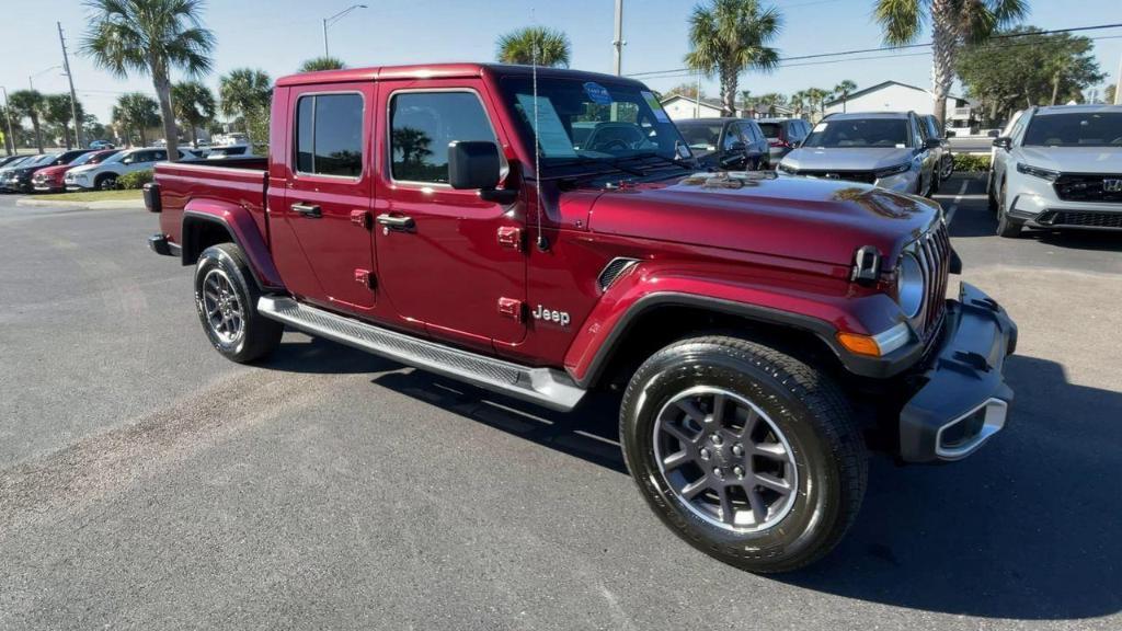 used 2021 Jeep Gladiator car, priced at $30,995