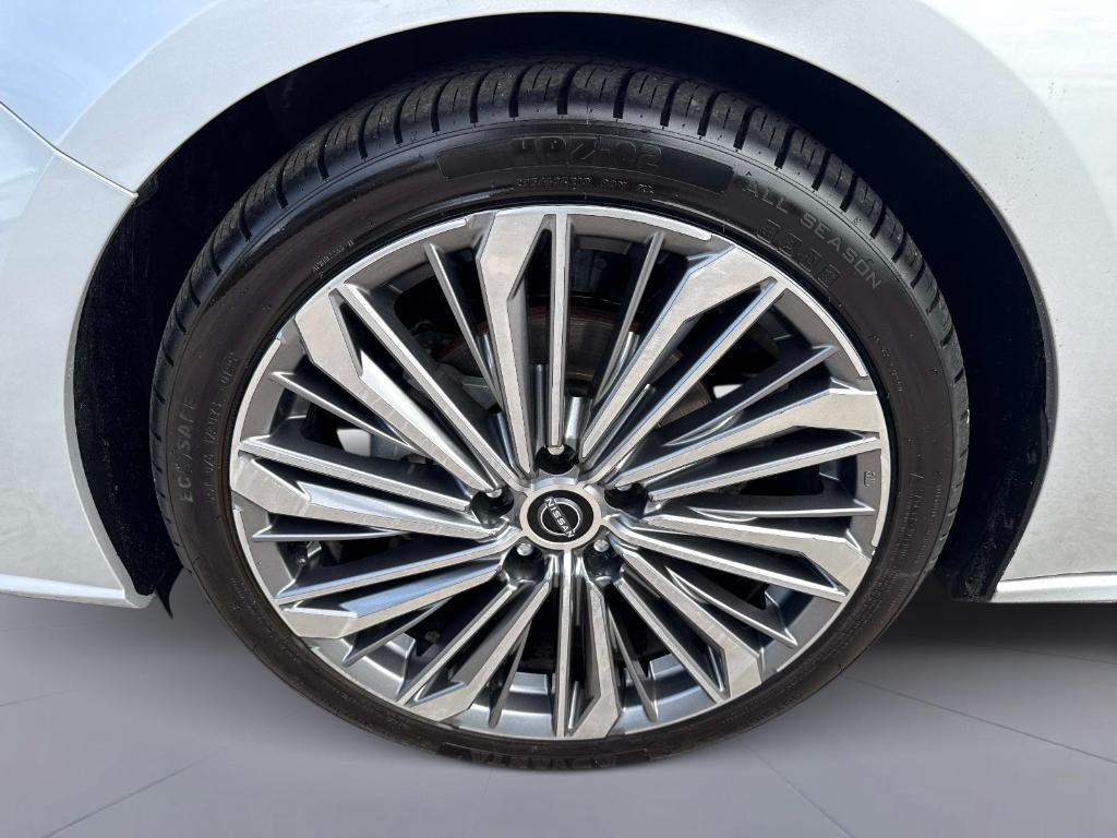 used 2023 Nissan Altima car, priced at $18,495