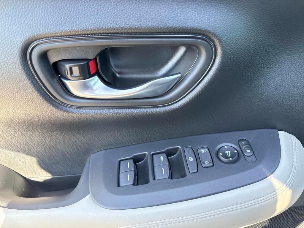 new 2026 Honda HR-V car, priced at $27,650