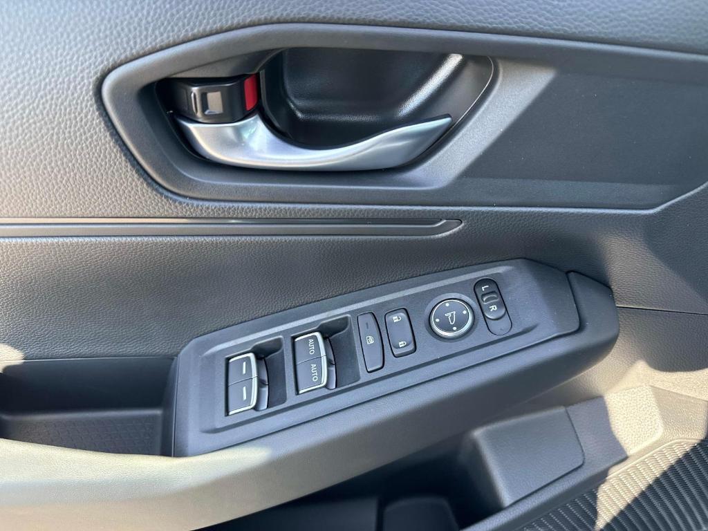 new 2025 Honda Accord car, priced at $29,945