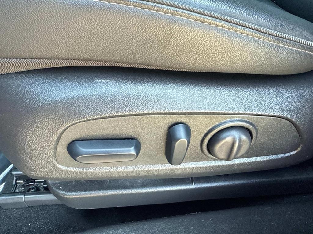 used 2024 Buick Encore GX car, priced at $18,795