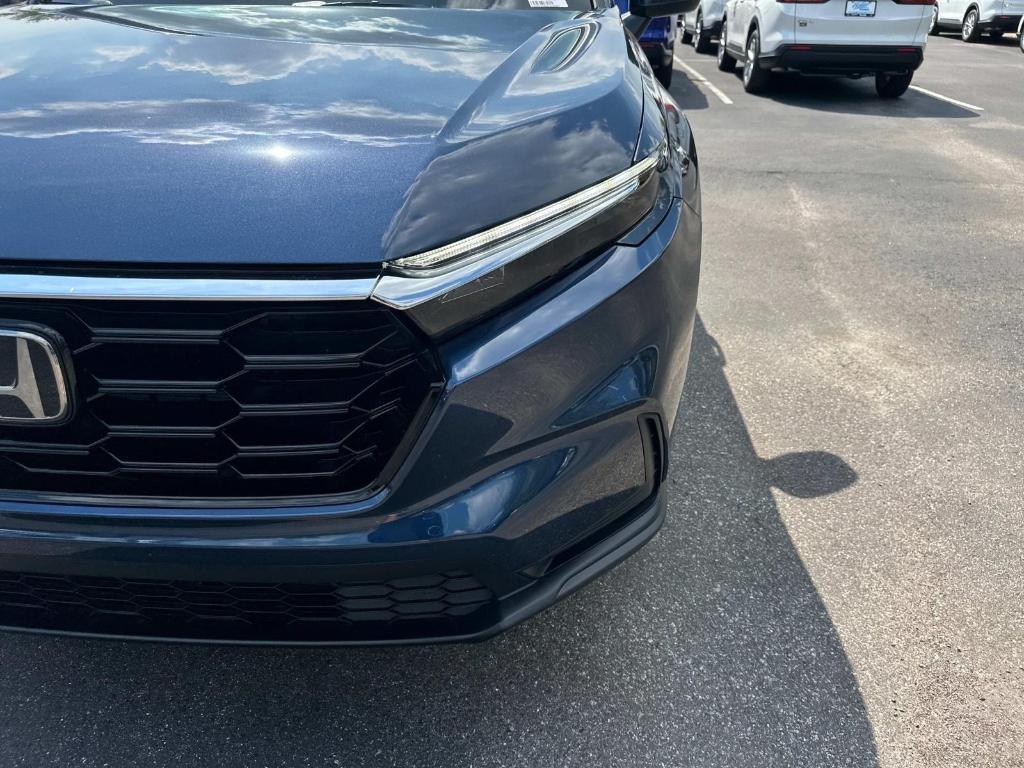 new 2025 Honda CR-V car, priced at $33,745