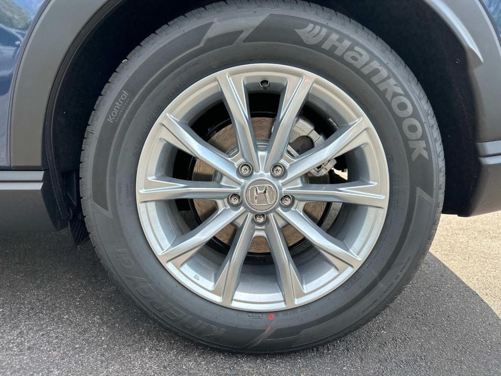 new 2025 Honda CR-V car, priced at $33,745